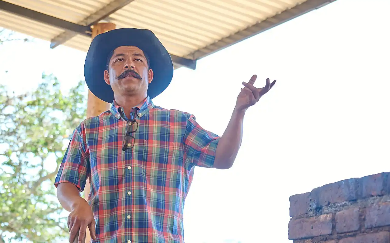 Maestro Mezcalero Mario Acevedo